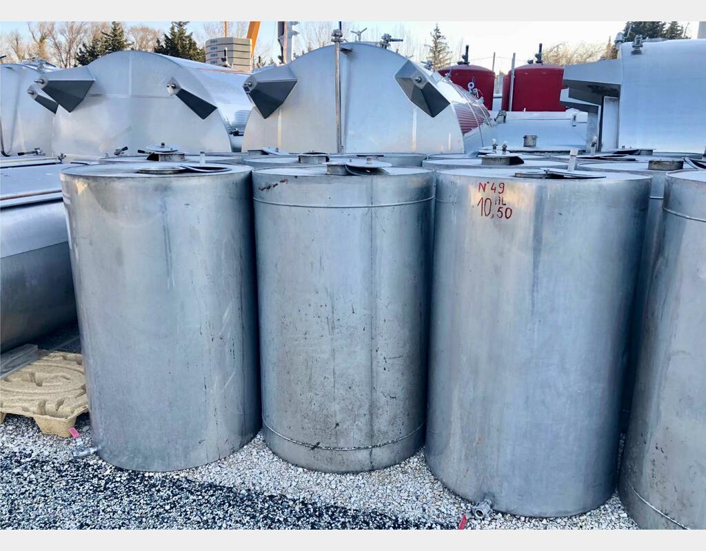 Stainless steel tank - Cylindrical - Vertical