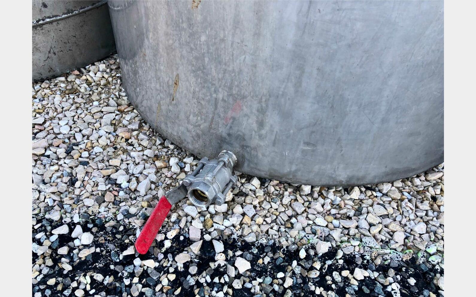 Cuve inox 304 fond plat 10 HL (1000 litres)