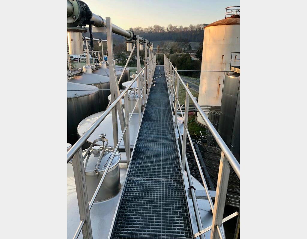 Passerelle inox - Caillebotis galva Longueur de 25 m&egrave;tres