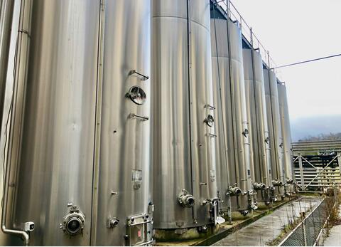 304 stainless steel tank - Storage / fermentation - Flat bottom inclined on invert