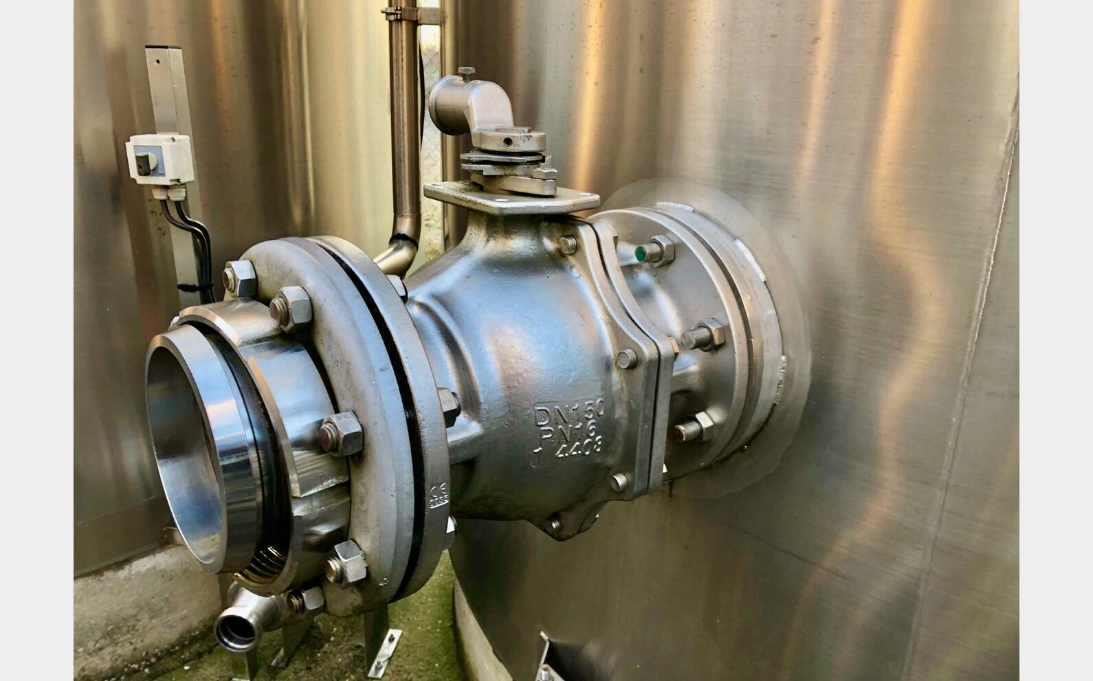 Stainless steel tank - Flat bottom inclined 507 HL (50 700 litres) CTIA