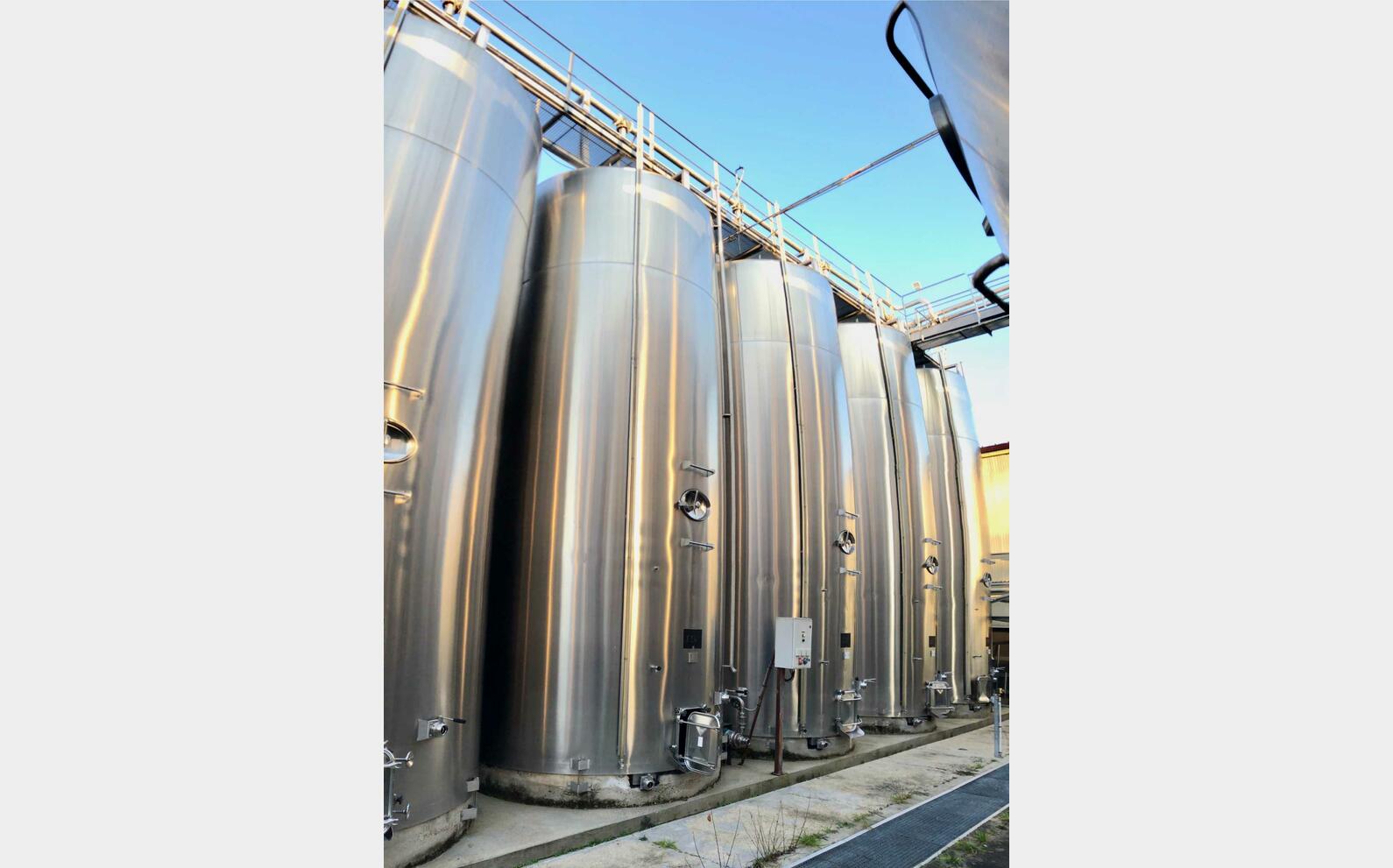 304L stainless steel tank  - Flat bottom inclined 507 HL (50 700 litres) CTIA