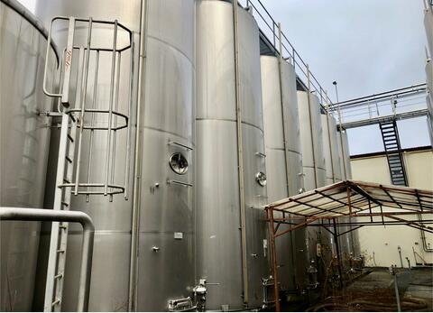 304 stainless steel tank - Storage / fermentation - Flat bottom inclined on invert