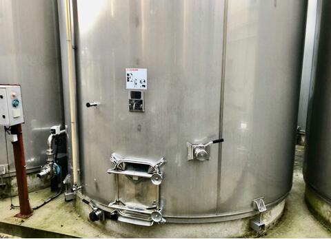 Cuve inox 304L - Stockage / fermentation - Fond plat incliné sur radier