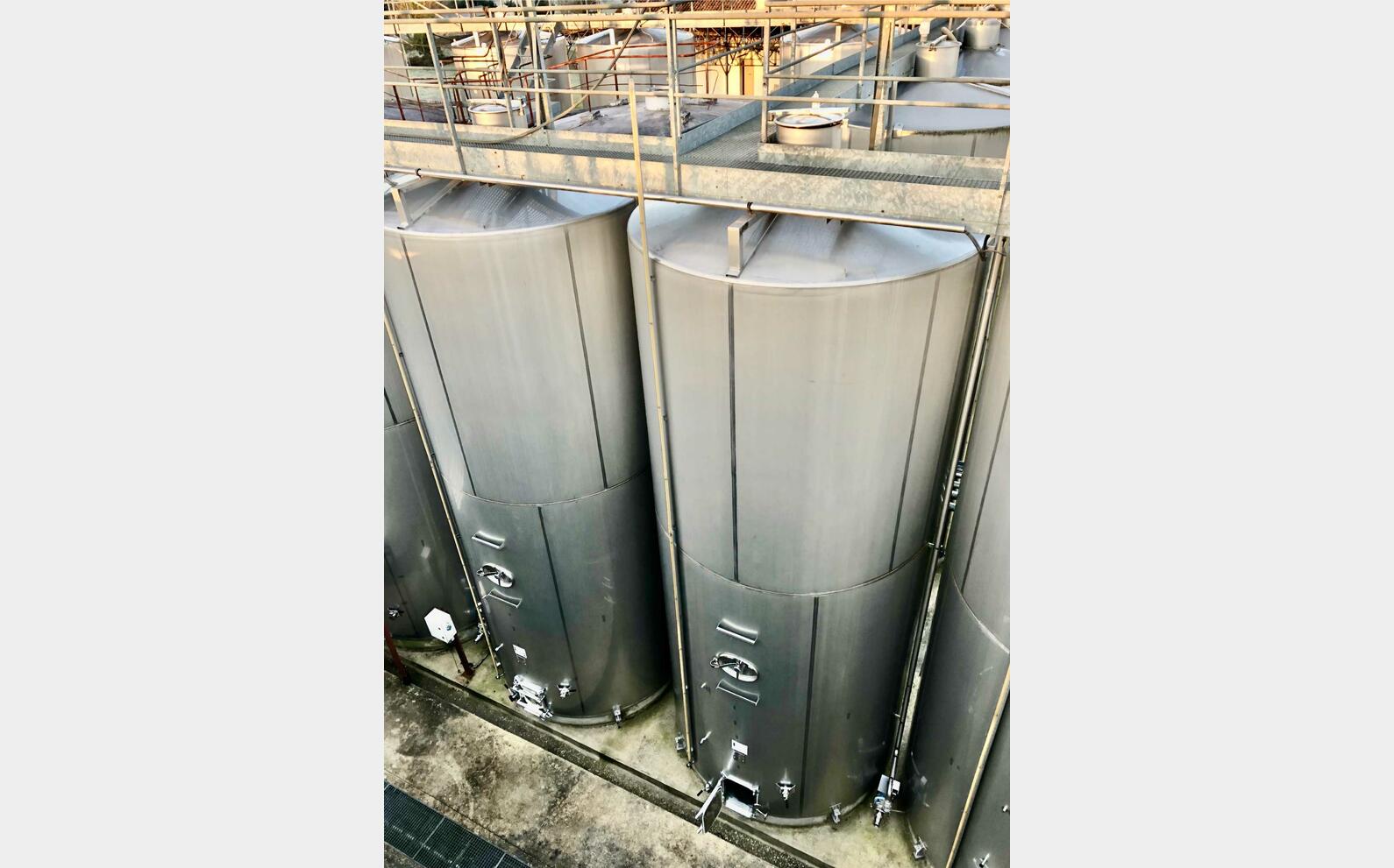 Cuve inox 304 thermor&eacute;gul&eacute;e fond inclin&eacute; 507 HL (50 700 litres) LEJEUNE