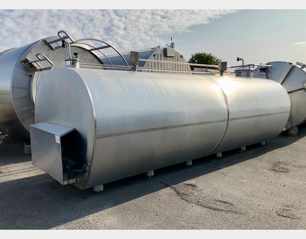 Stainless steel cylindrical tank - Milk tank