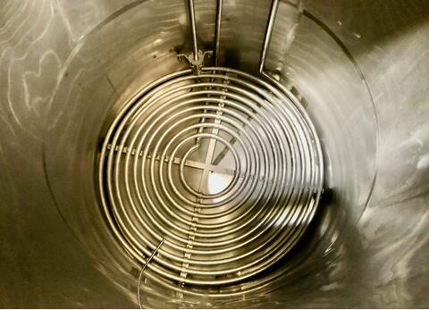  304 ss tank - Hot/cold coil 65 HL (6,500 litres)