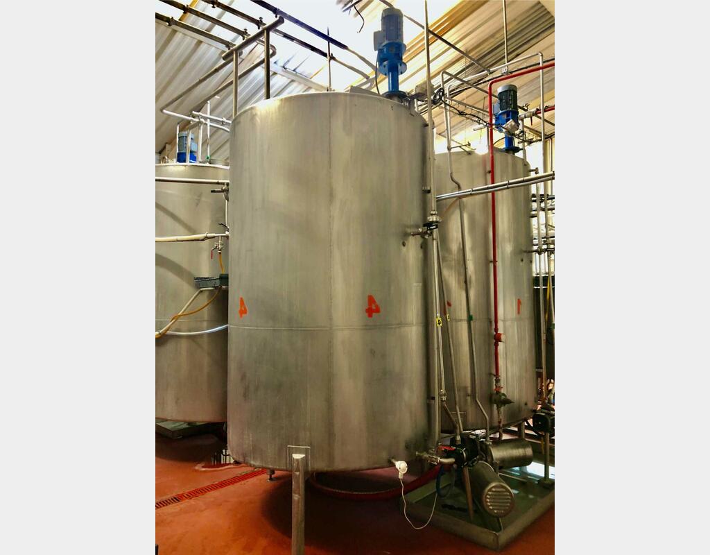 Stainless steel tank - Agitated