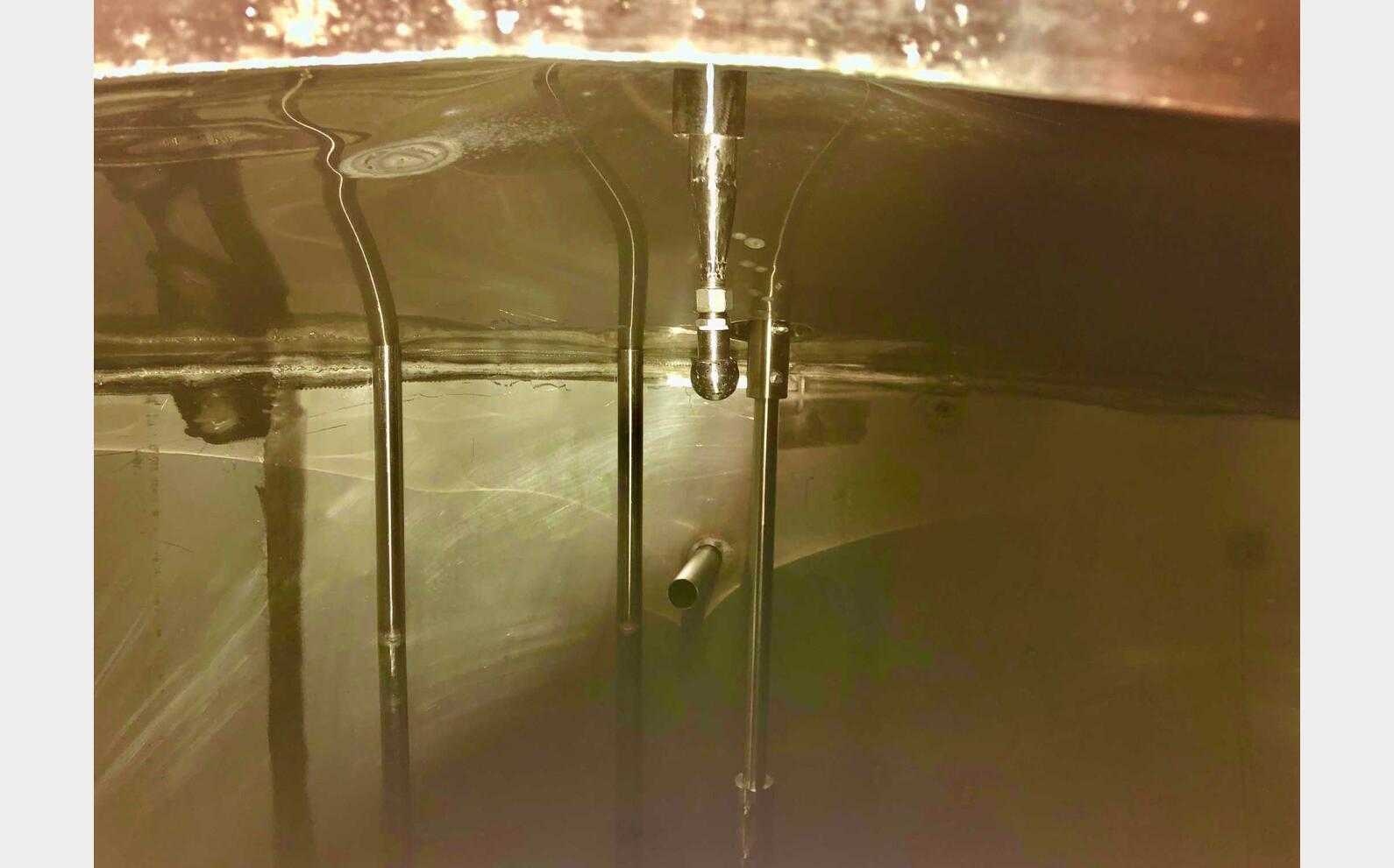 Cuve inox 304 - Serpentin chaud/froid 65 HL (6 500 litres)