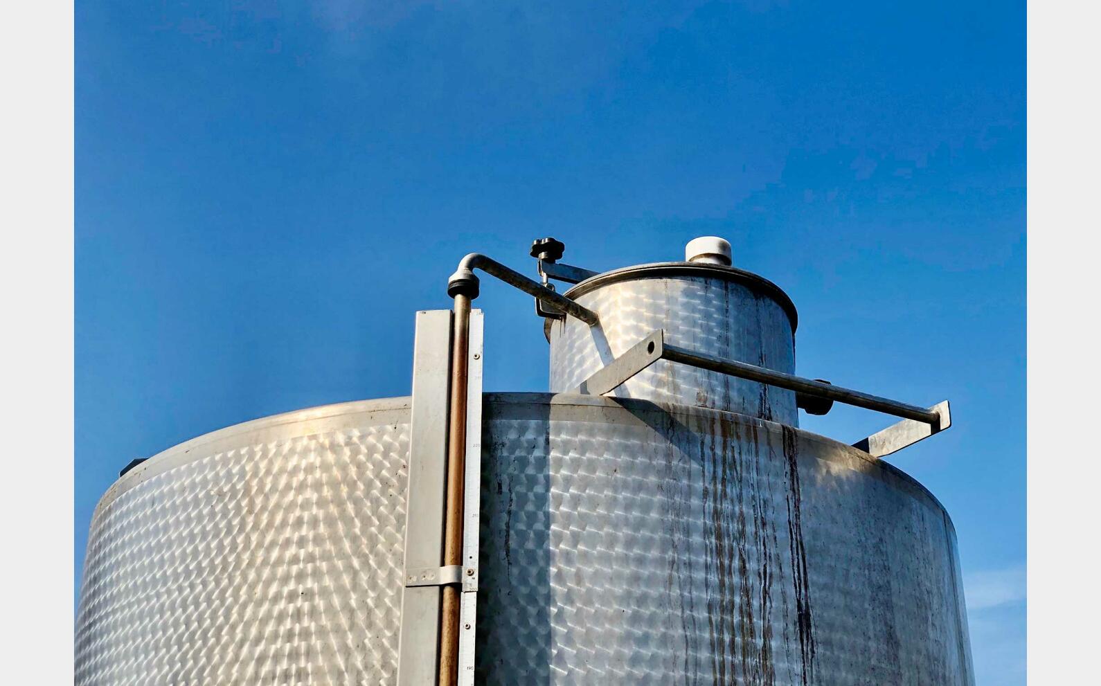 Stainless steel tank 50 HL (5 000 litres)