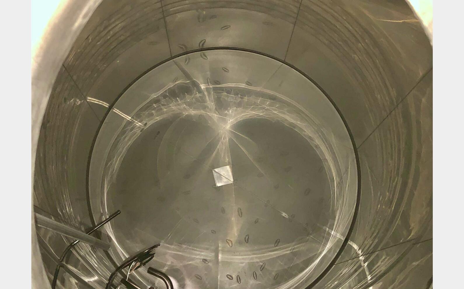 Stainless steel tank 316L - 03/23-81 377.50 HL (37750 litres) PIERRE GUERIN