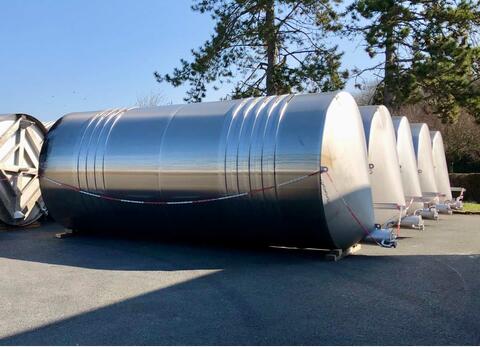 Stainless steel tank 316L - 03/23-81 377.50 HL (37750 litres) PIERRE GUERIN