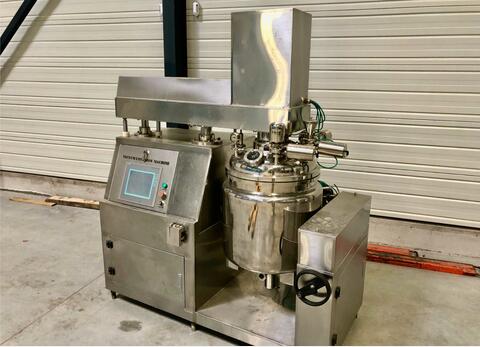 Stainless steel tank - Mixing with emulsifier