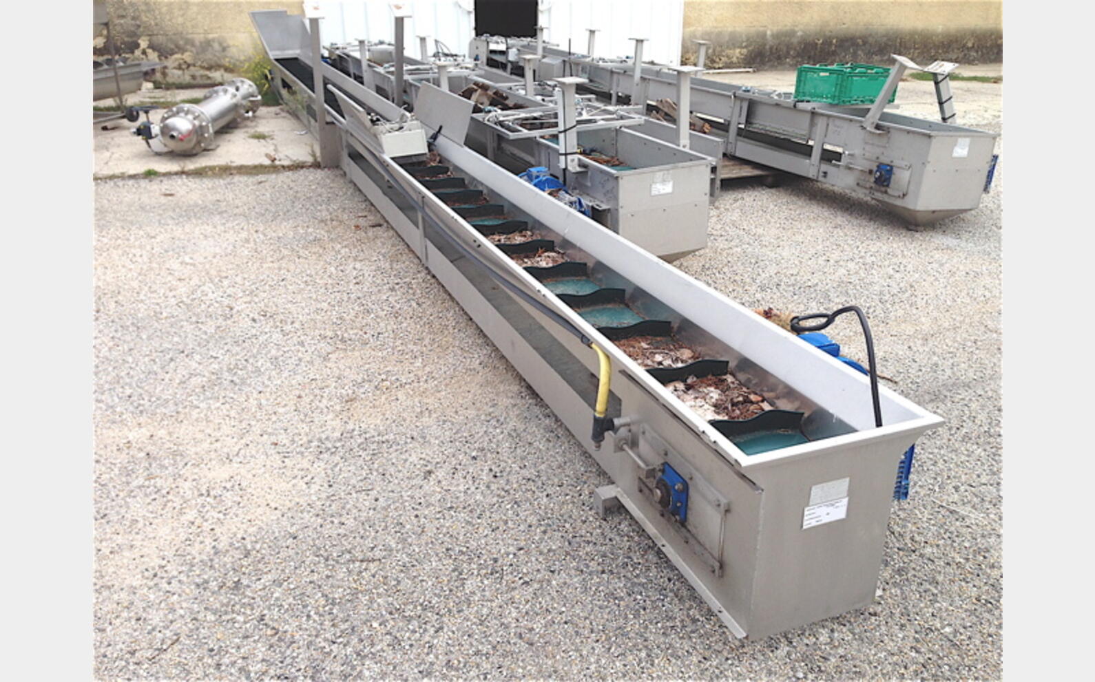 Tapis Transfert de vendange Type : BO 350/10700 Ann&eacute;e : 1993