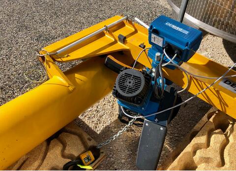 Potence 1000 kg DEMAG