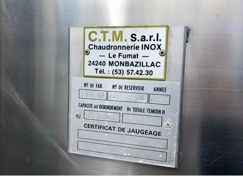 Cuve inox 304 fond bomb&eacute; sur pieds 105 HL (10 500 litres) CTM