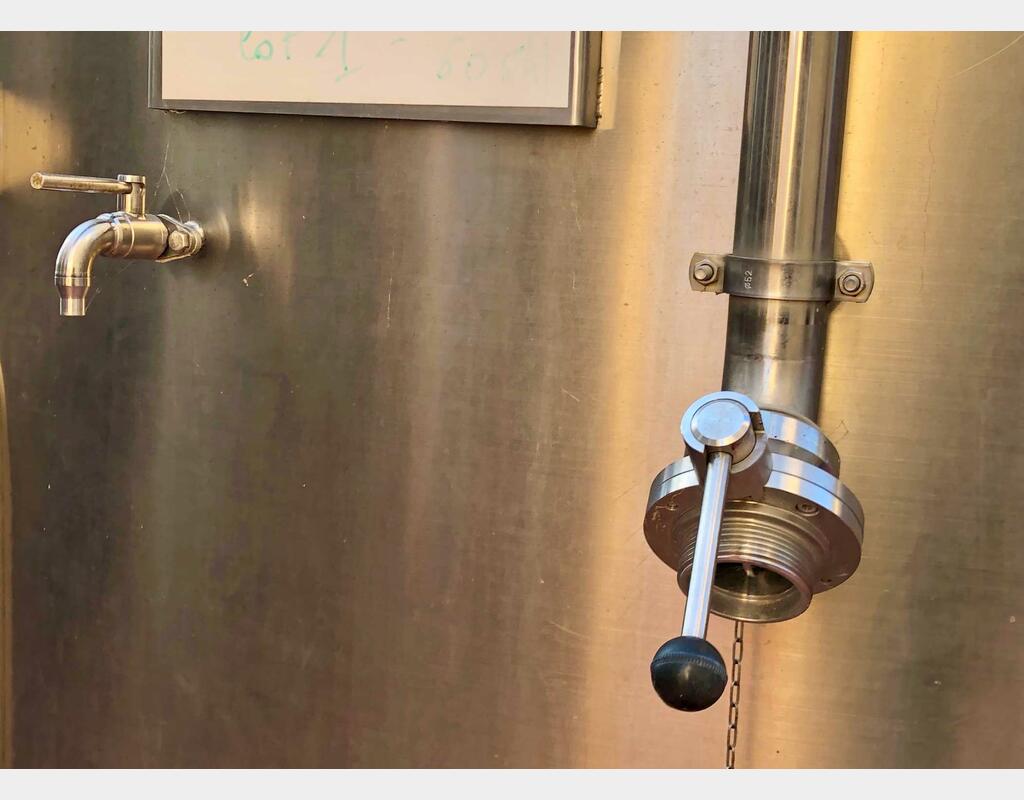 Cuve inox cylindrique - Verticale