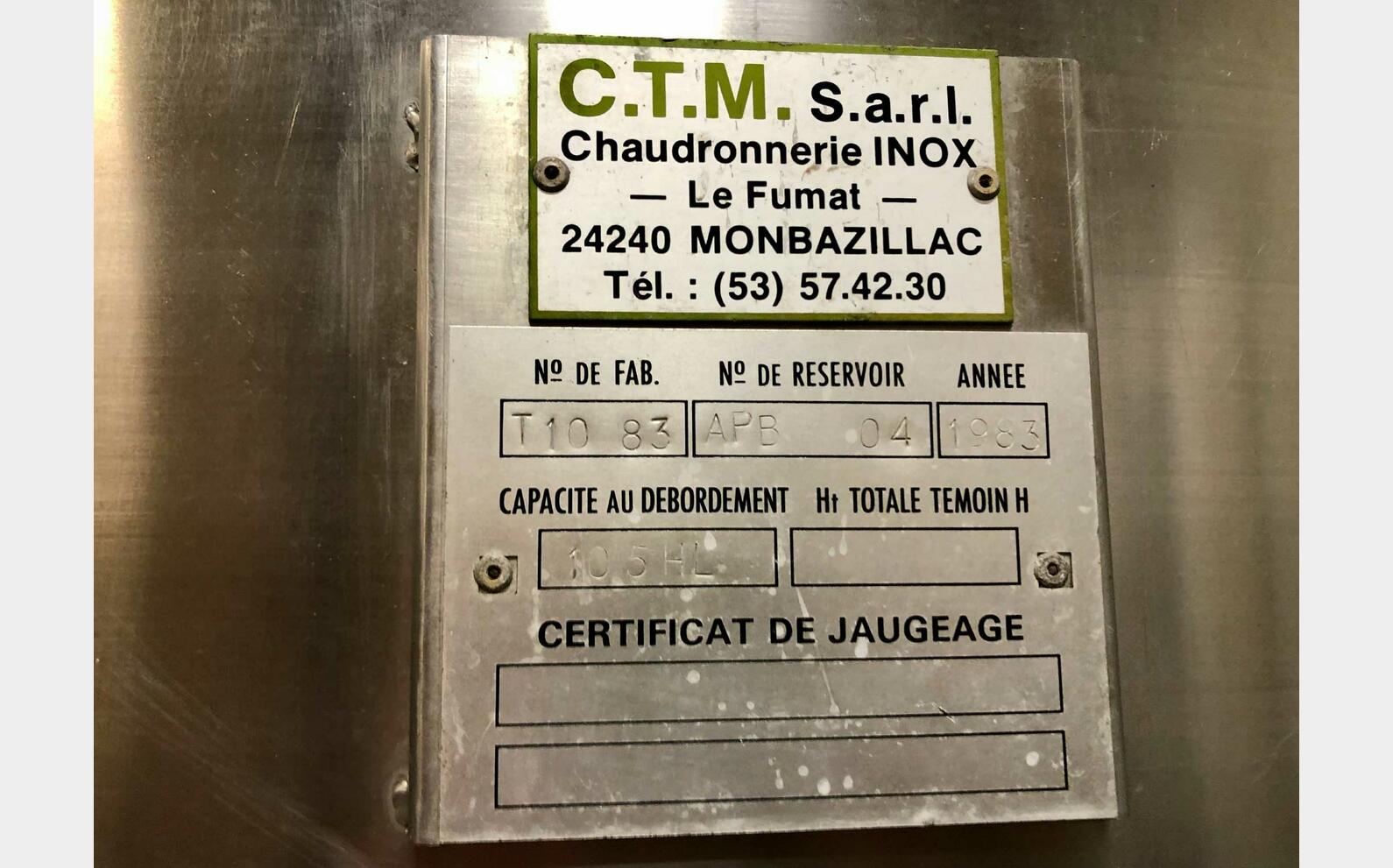 Cuve inox 304 fond bomb&eacute; sur pieds 105 HL (10 500 litres) CTM