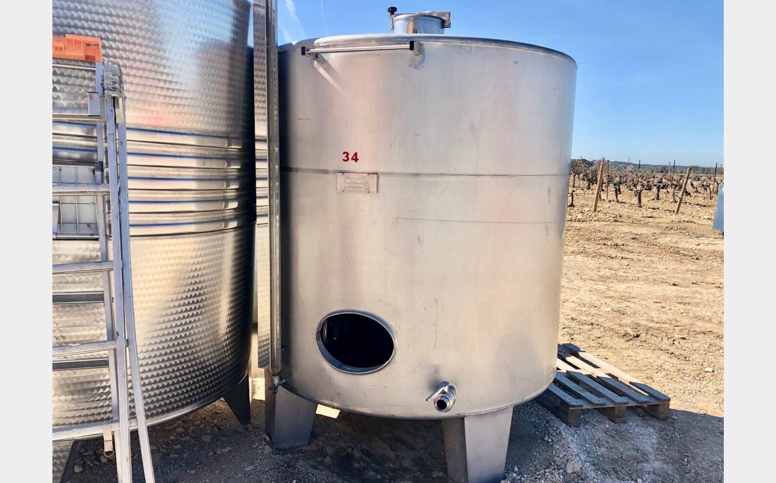 Cuve inox - Sur pieds 50 HL (5 000 litres) CIVIDAC