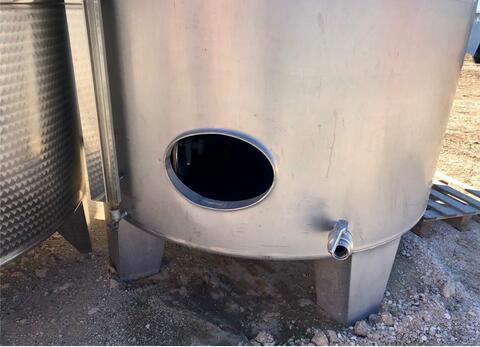 Stainless steel tank - On feet 50 HL (5 000 litres) CIVIDAC
