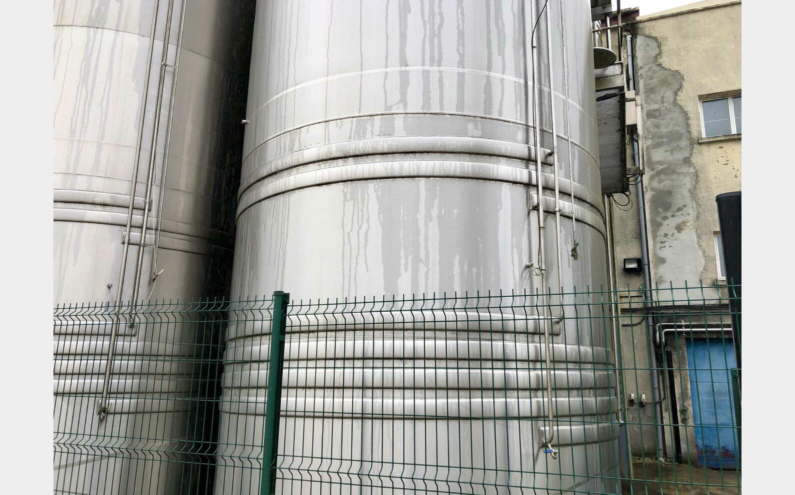Compartmented tank 460 + 260 HL = 660 HL (66 000 litres) GD INDUSTRIE
