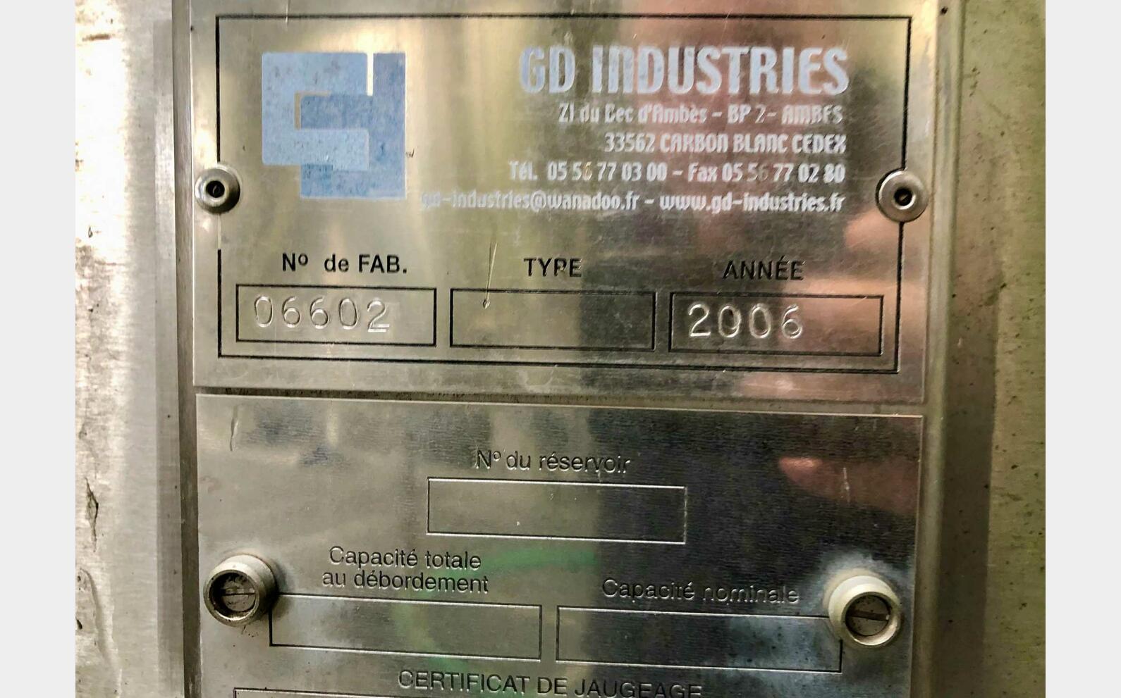 Compartmented tank 460 + 260 HL = 660 HL (66 000 litres) GD INDUSTRIE