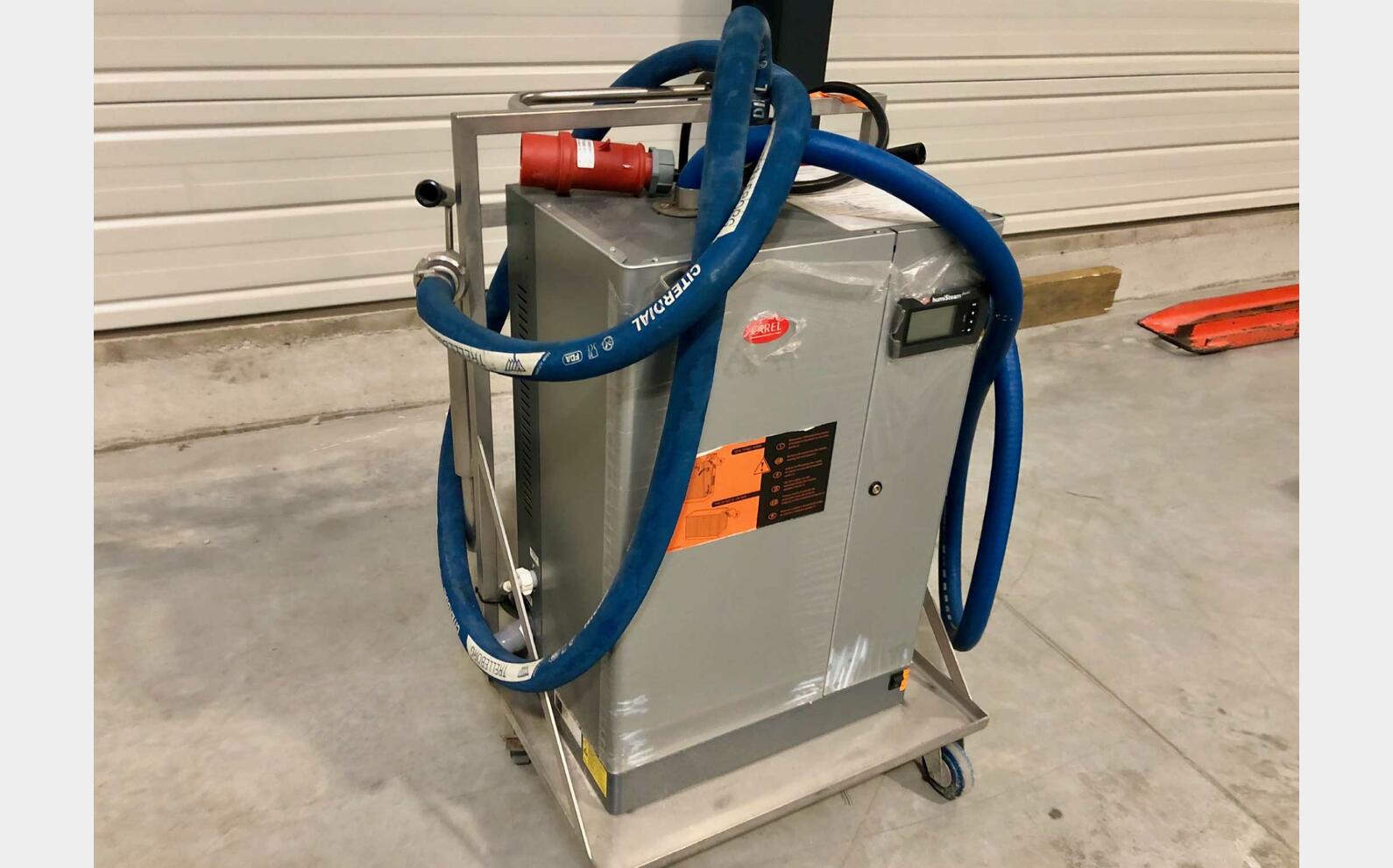 Générateur de vapeur - pour décontamination de fut