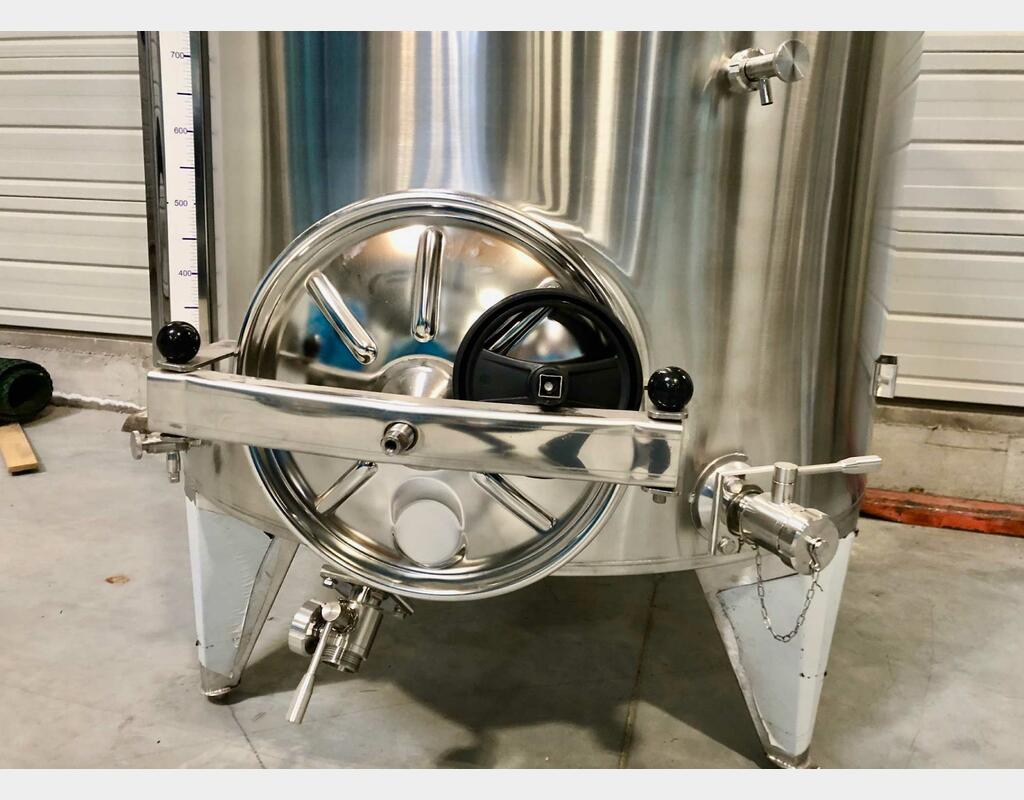 304 stainless steel tank - Floating cap - SPABP1600