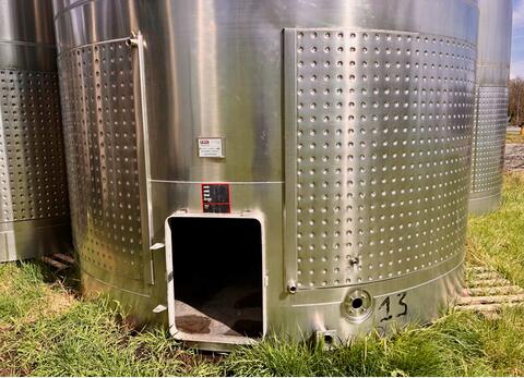 Cuve inox 304 - Sur pieds 375 HL (37 500 litres) TEC INOX