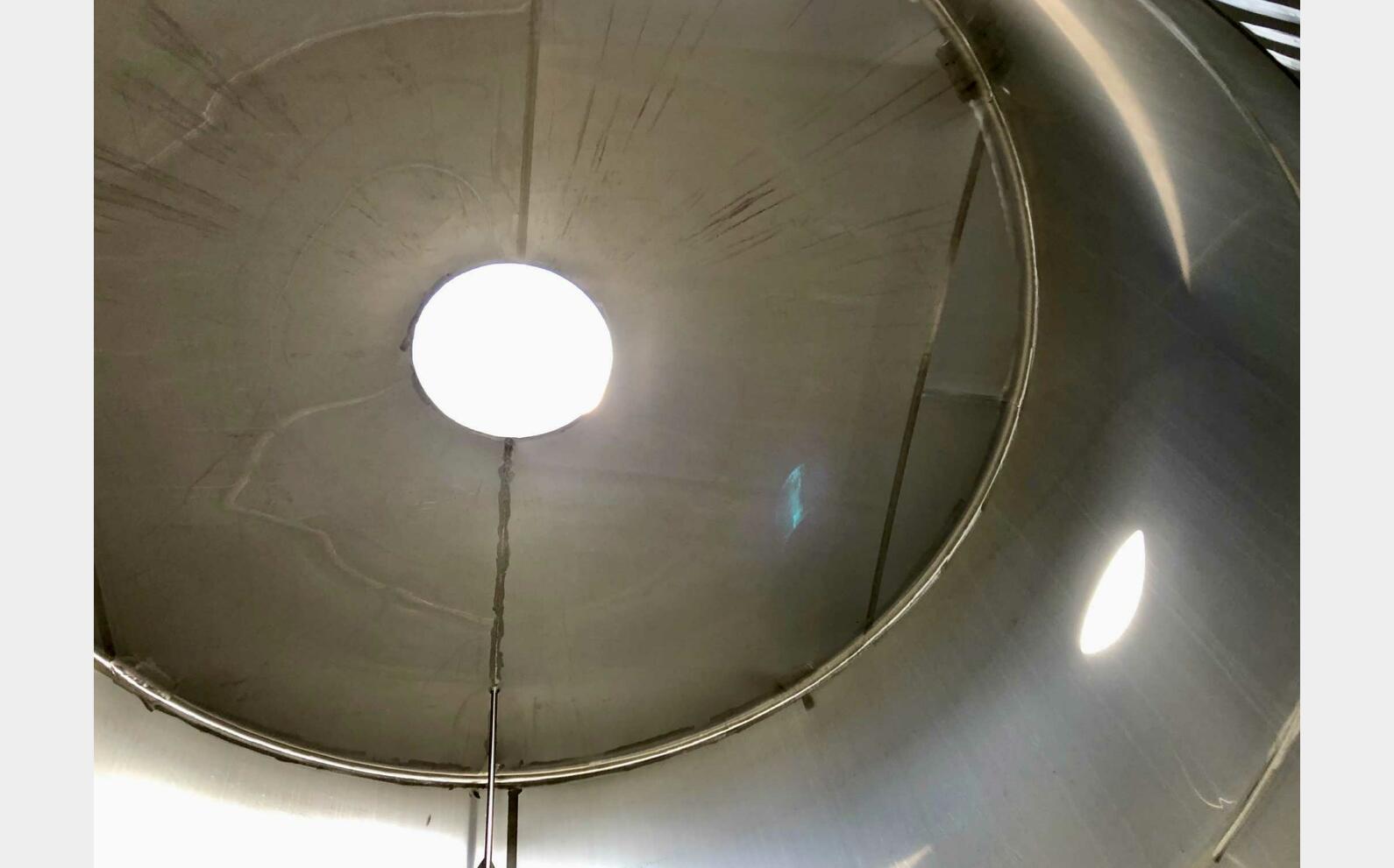 304 stainless steel tank 375 HL (37 500 litres)