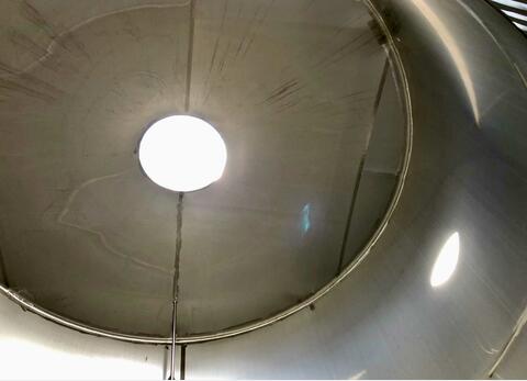 304 stainless steel tank 375 HL (37 500 litres)
