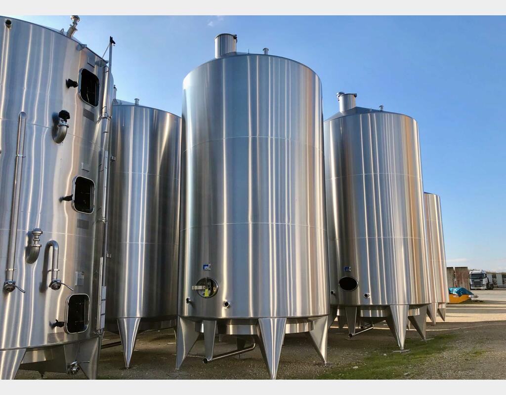 304L stainless steel storage tank - Cylindrical - Offset conical dome - 12/22-4