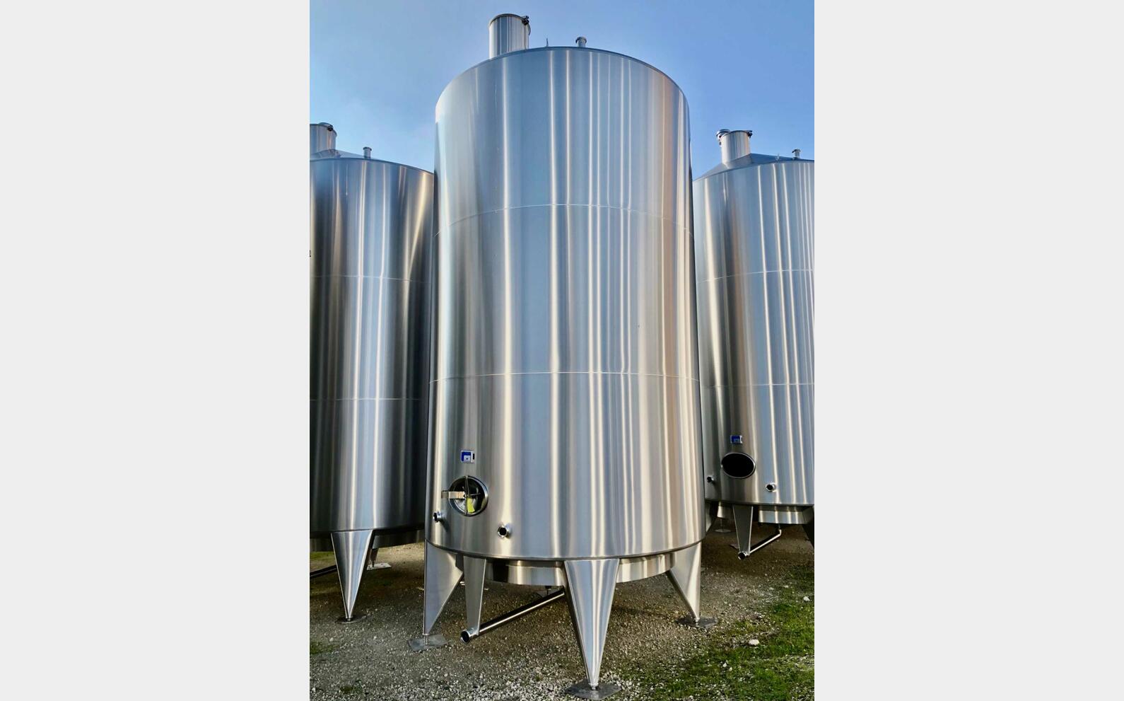 Cuve inox 304L - Fond conique inclin&eacute; 320 HL (32 000 Litres) ARSILAC