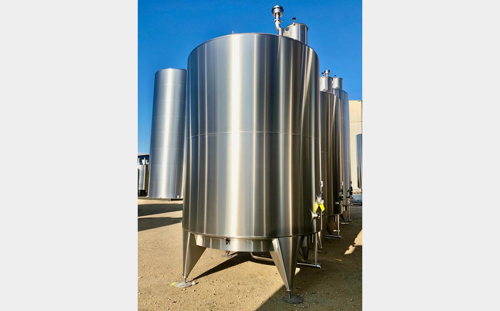 Stainless steel tank 304L 162 HL (16 200 liters) ARSILAC