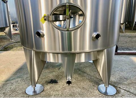 Stainless steel tank 304 105 HL (10 500 Litres) ARSILAC