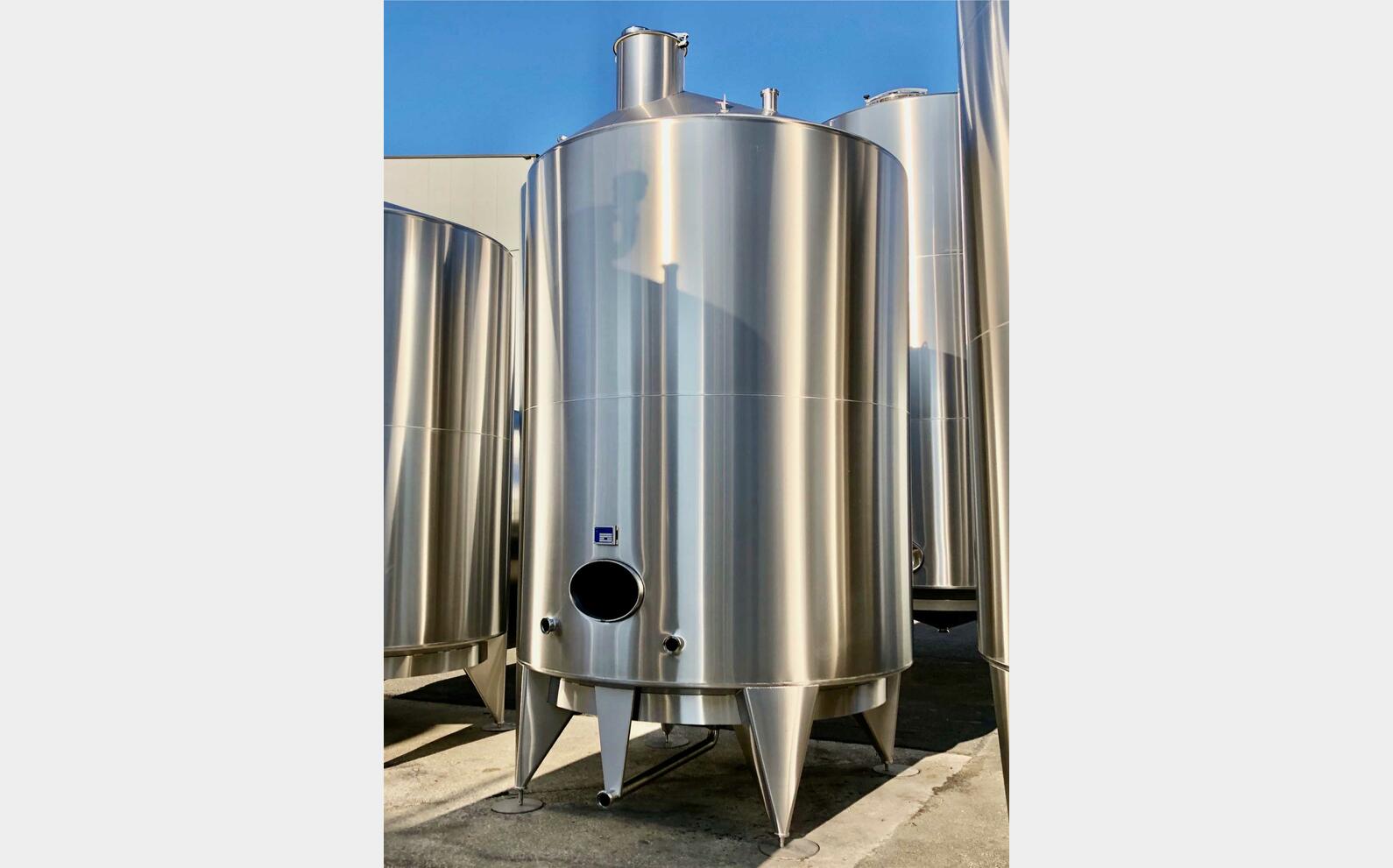 Cuve inox 316L 162 HL (16 200 litres) ARSILAC