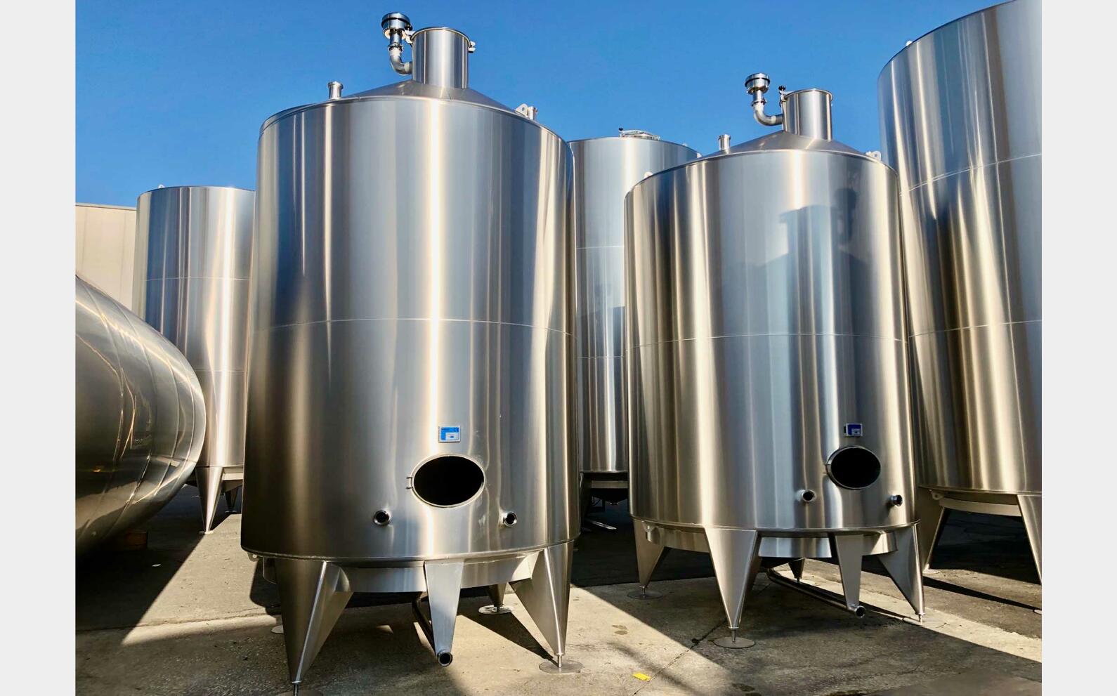Stainless steel tank 304L 162 HL (16 200 liters) ARSILAC