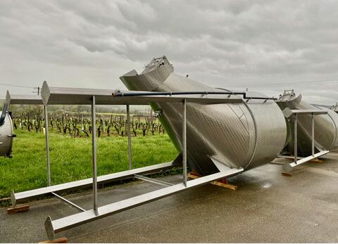 Stainless steel tank - Self-draining - Temperature-controlled