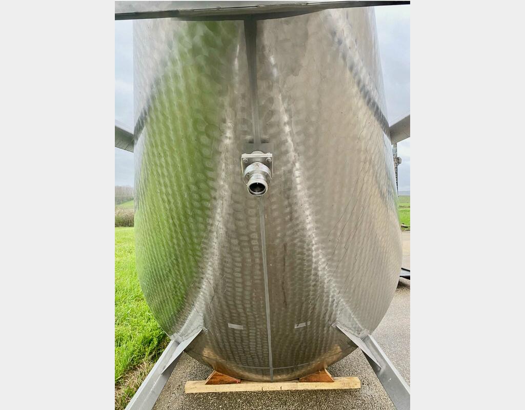 Stainless steel tank - Self-draining - Temperature-controlled