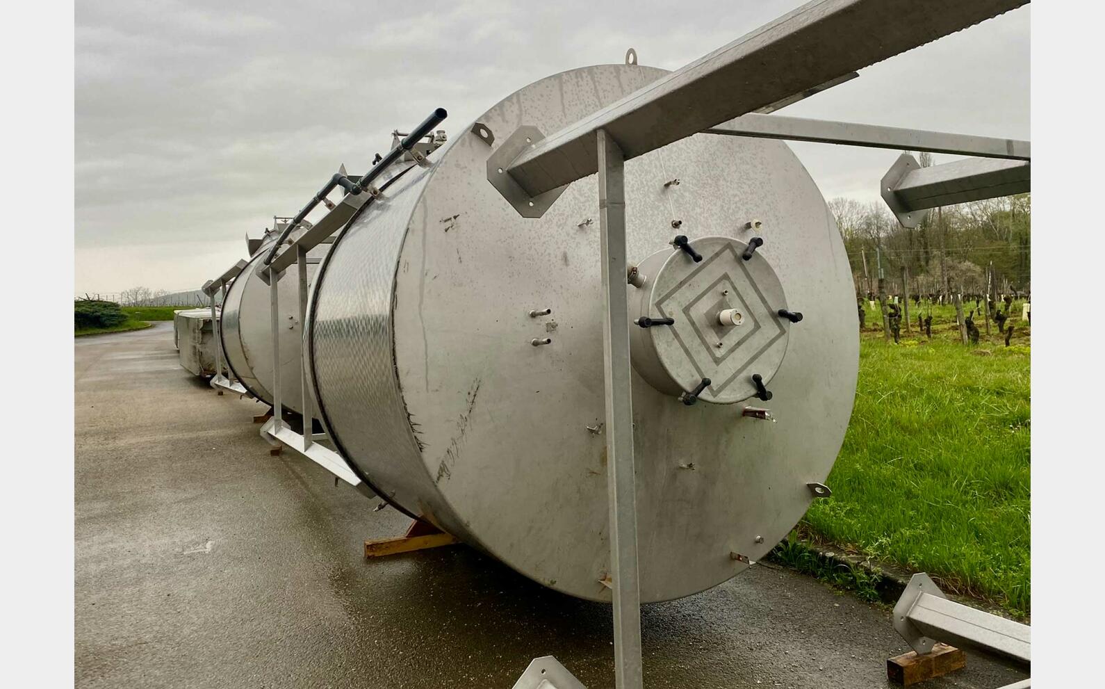Ss tank - Self-draining 120 HL (12 000 litres) BSA