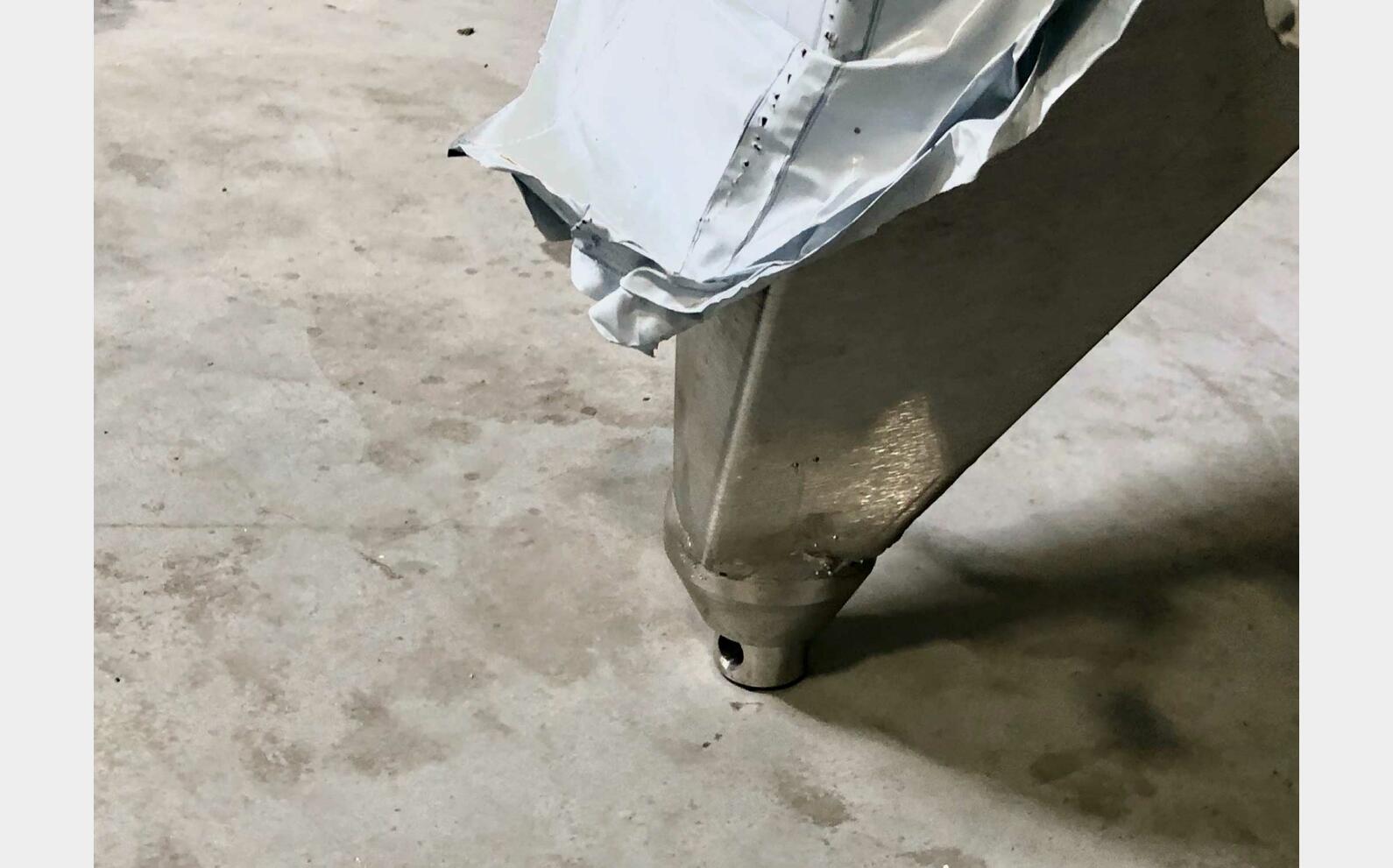 Cuve inox 304 - Circuit serpentin 25.4 HL (2 547 litres) ARSILAC