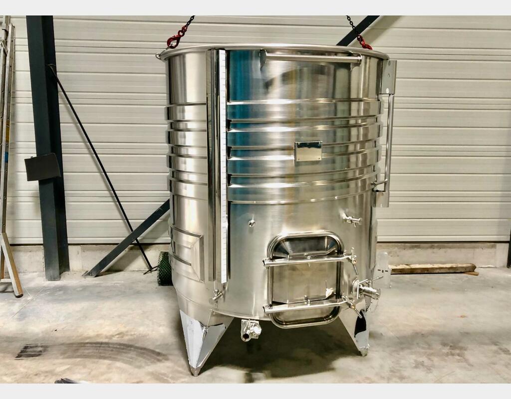 304 stainless steel tank- Floating cap - SPAIPSER2300