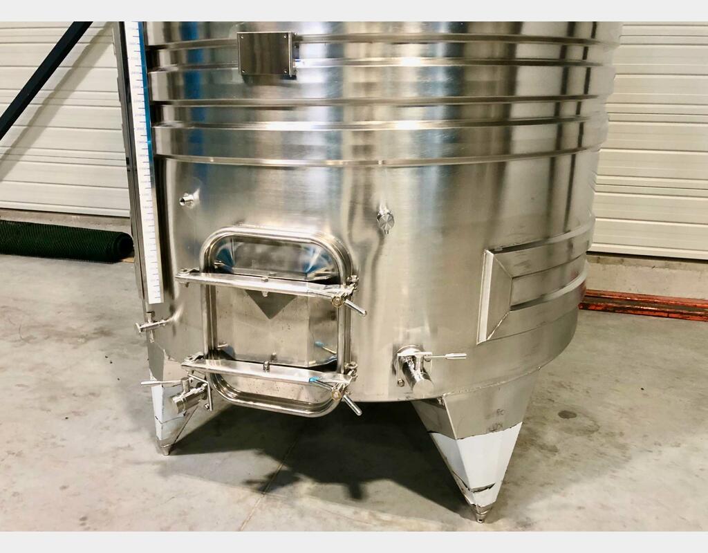 304 stainless steel tank - Closed - STOIPSER7500