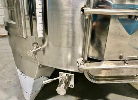 Cuve inox 304 thermor&eacute;gul&eacute;e sur pieds 72.27 HL (7 227 litres) ARSILAC