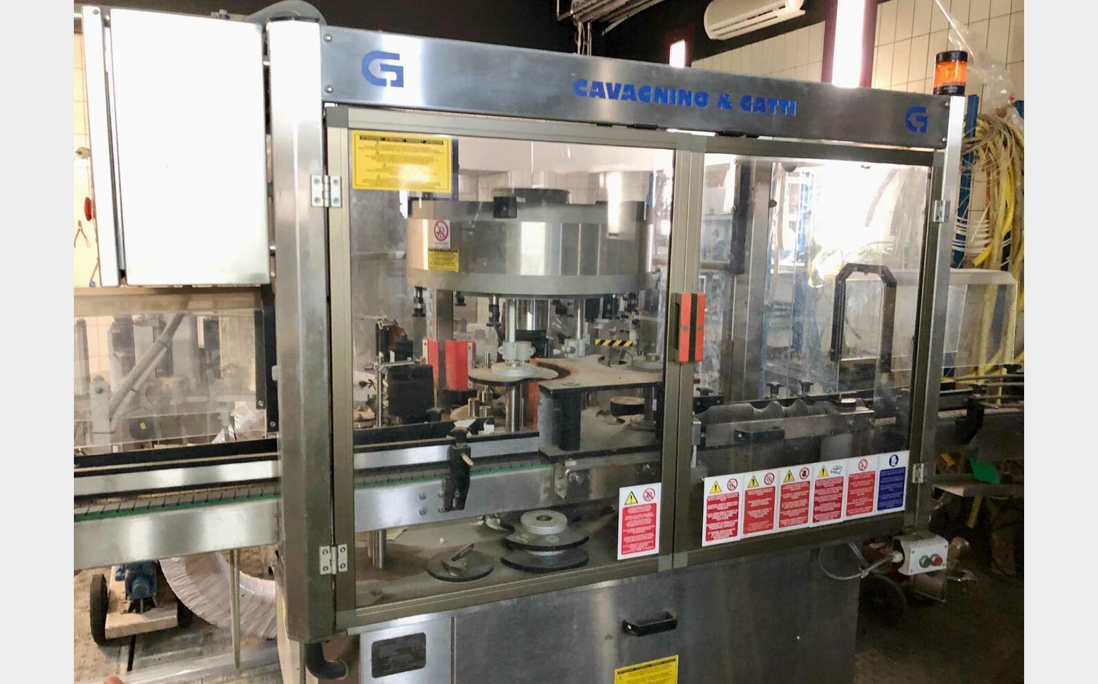 Labelling machine - Stickers - 3 stations 4500 Bottles/hour CAVAGNINO AND GATTI