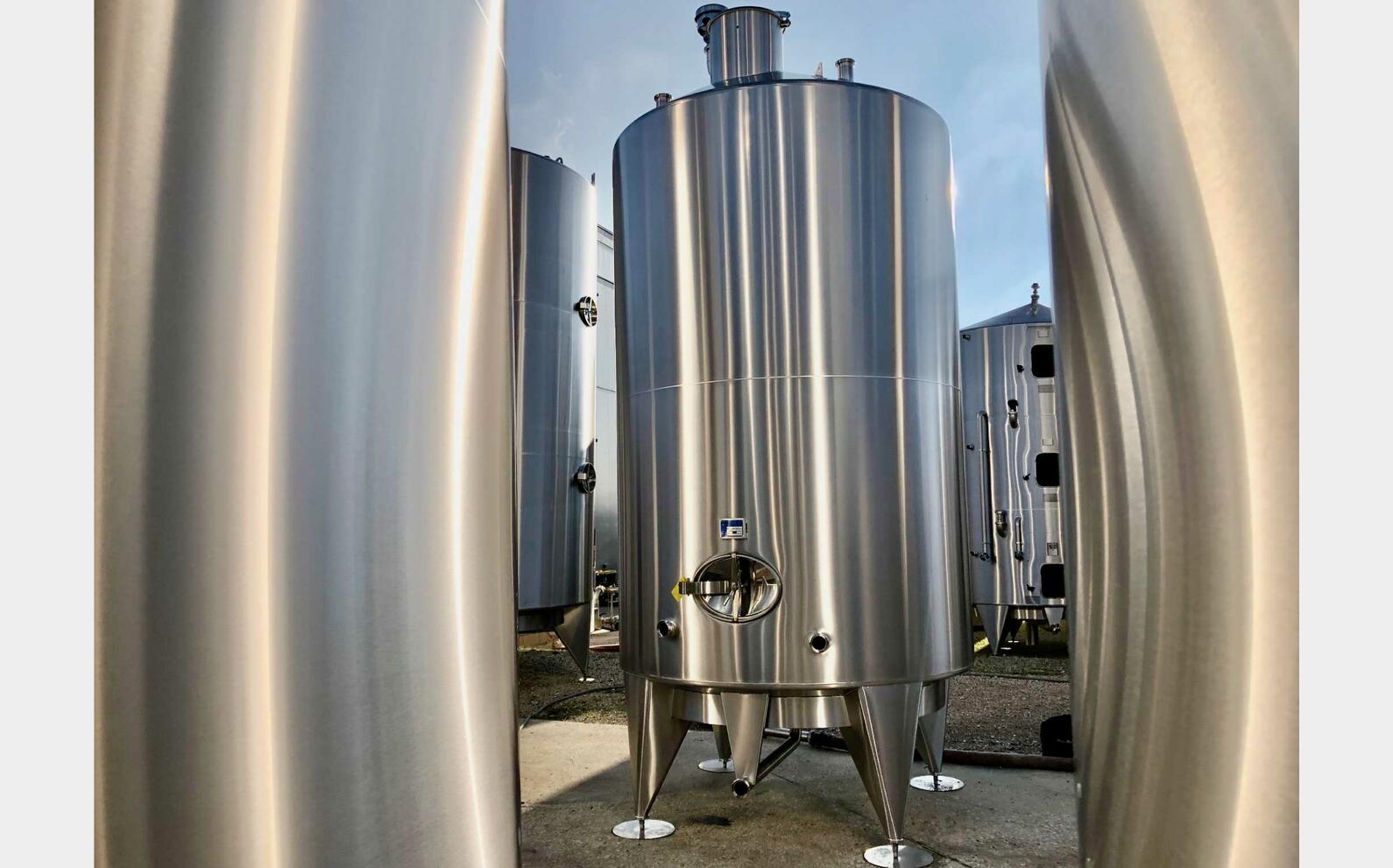 316 stainless steel tank - 12/22-2 105 HL (10 500 liters) ARSILAC