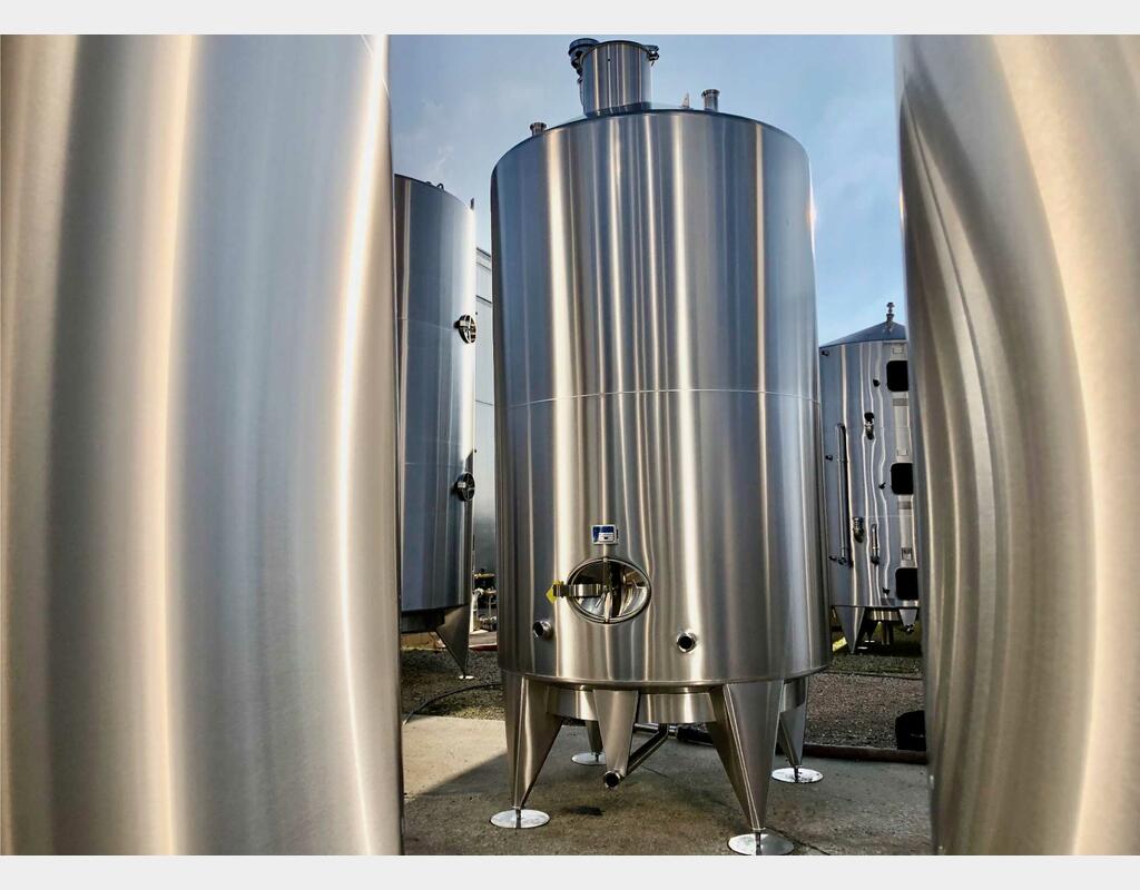 316 stainless steel tank - 12/22-2 105 HL (10 500 liters) ARSILAC