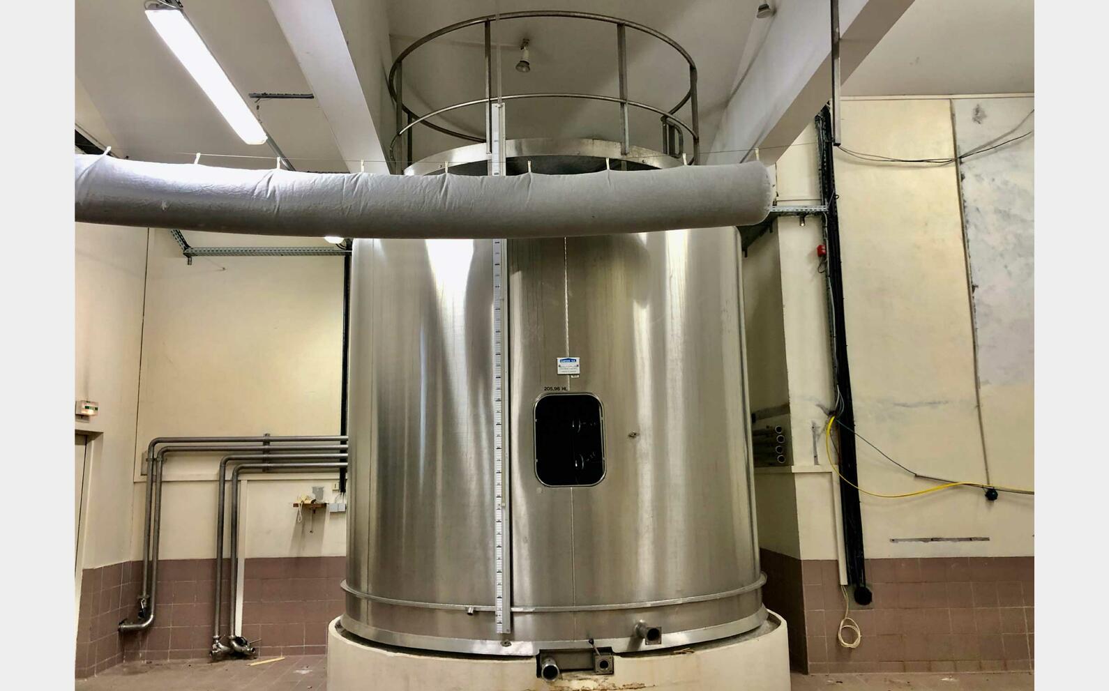 Stainless steel tank  200 HL (20 000 liters) CARTIER
