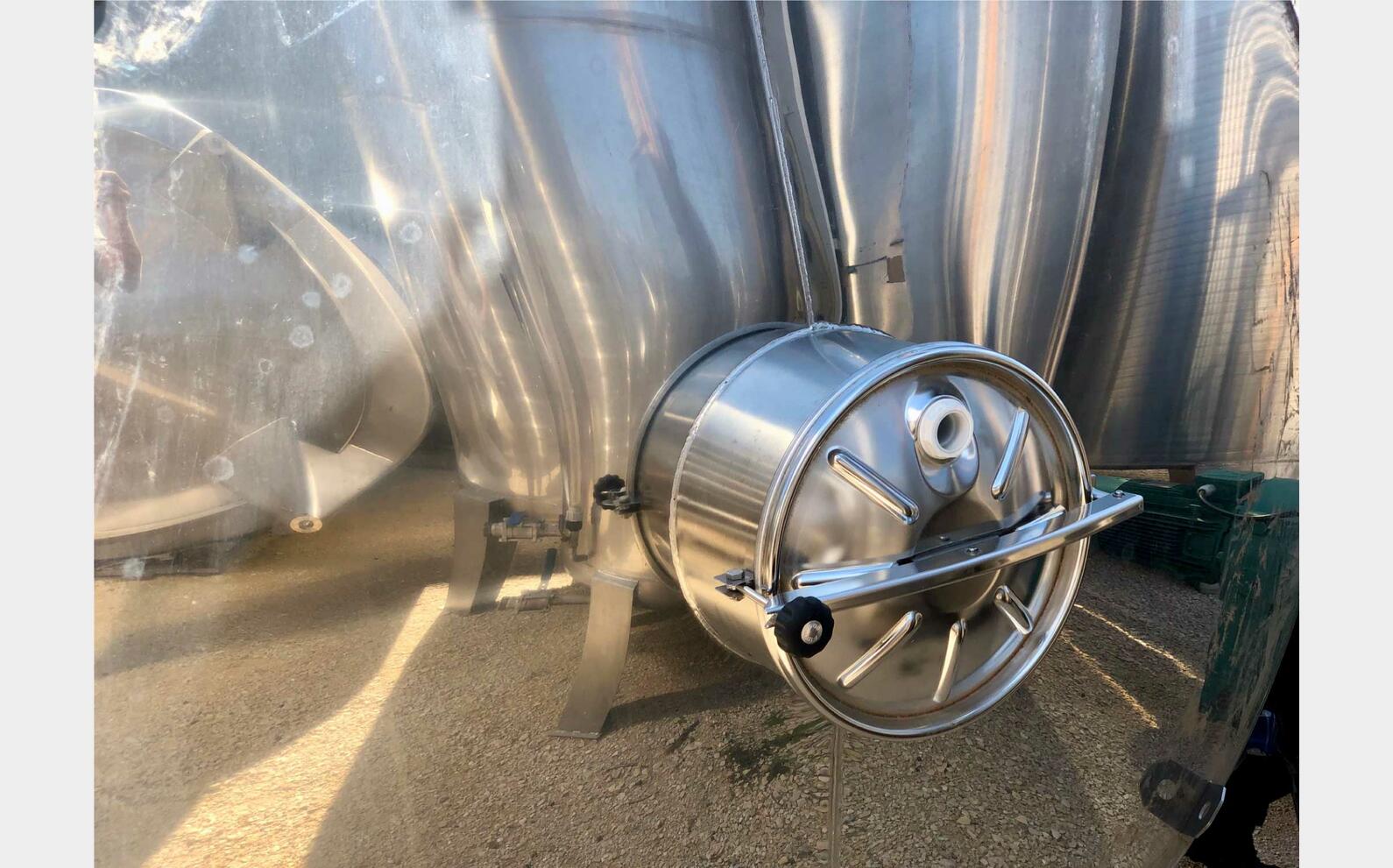 304 ss tank - Coil circuit 81.17 HL (8 117 Litres) ARSILAC