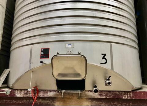304 stainless steel tank 315 HL (31,500 litres) ETA